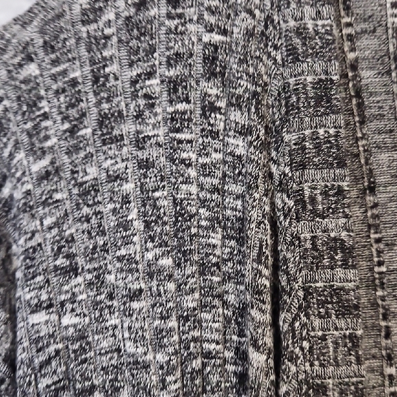 American Eagle Outfitters Gray Long Cardigan Sweater - Picture 3 of 5